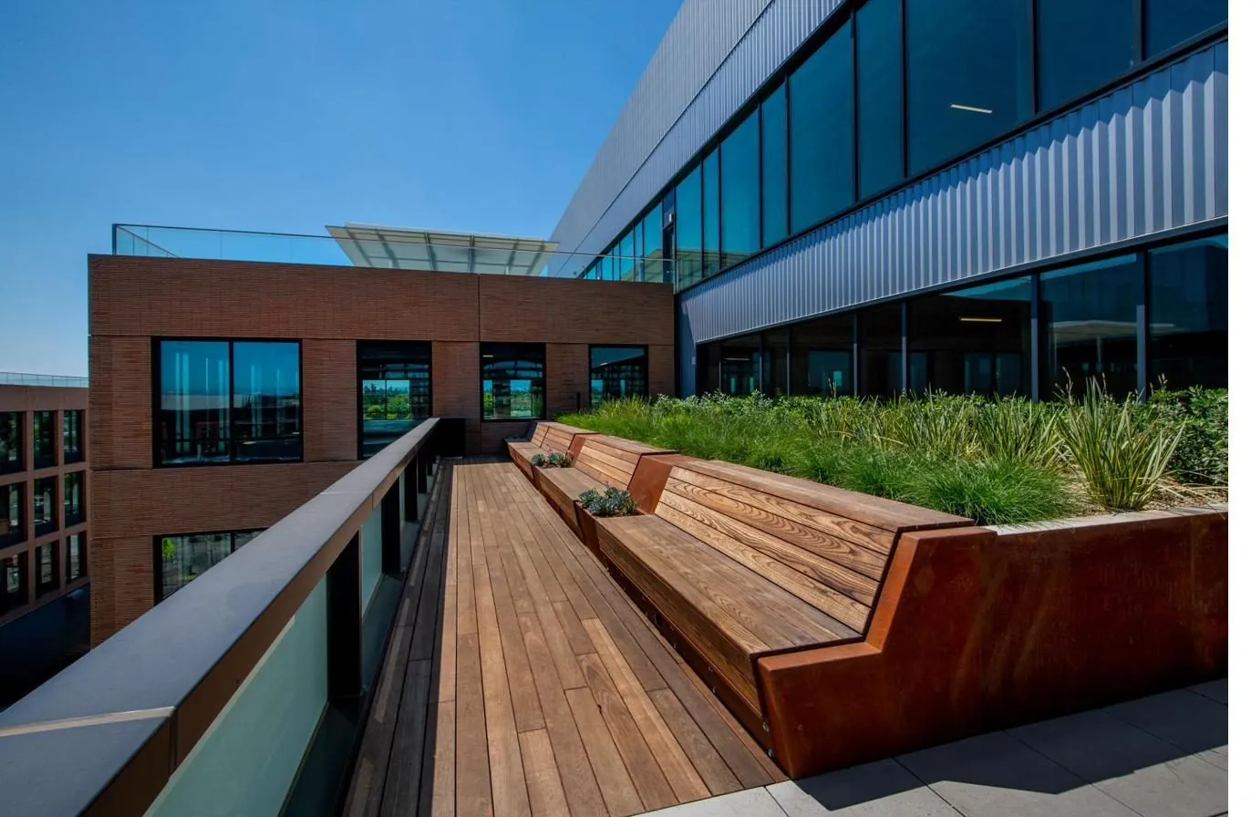 Commercial rooftop terrace deck with integrated benches